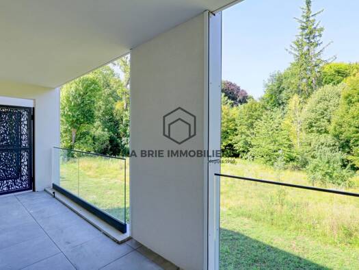 Appartement à vendre - neuf 210 000 € 2 pièces 1 chambre 47 m² Rubelles 77950