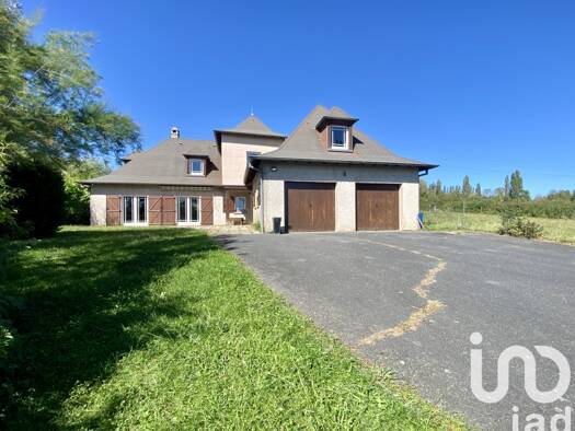 Maison à vendre 340 000 € 8 pièces 4 chambres 217 m² 9 039 m² de terrain Lotissement Balzac-Hoff Floreal Sarrebourg 57400