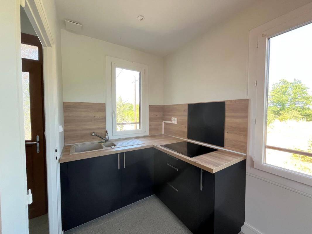 Maison 3 pièces 72 m² · à Château-Chervix · 71,7 m² · 520 €