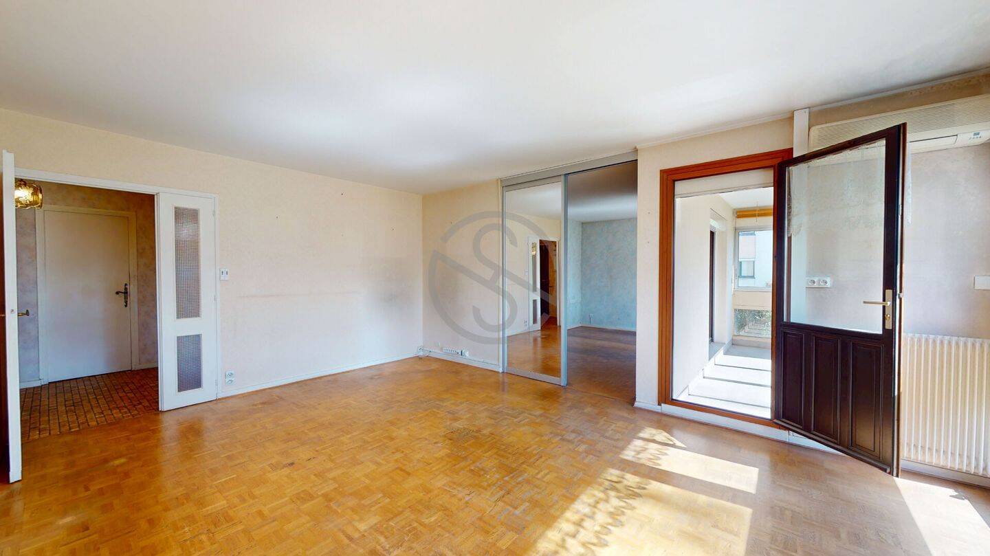Appartement 4 pièces 94 m² · à Seyssinet-Pariset · 94 m² · 227 000 €