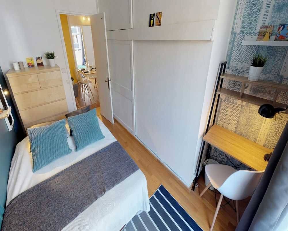 Appartement 4 pièces 80 m² · à Lille · 80 m² · 615 €/mois