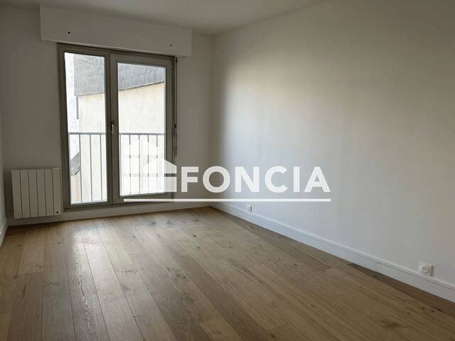 Appartement 5 pièces 108 m² · à Chartres · 107,7 m² · 1 400 €
