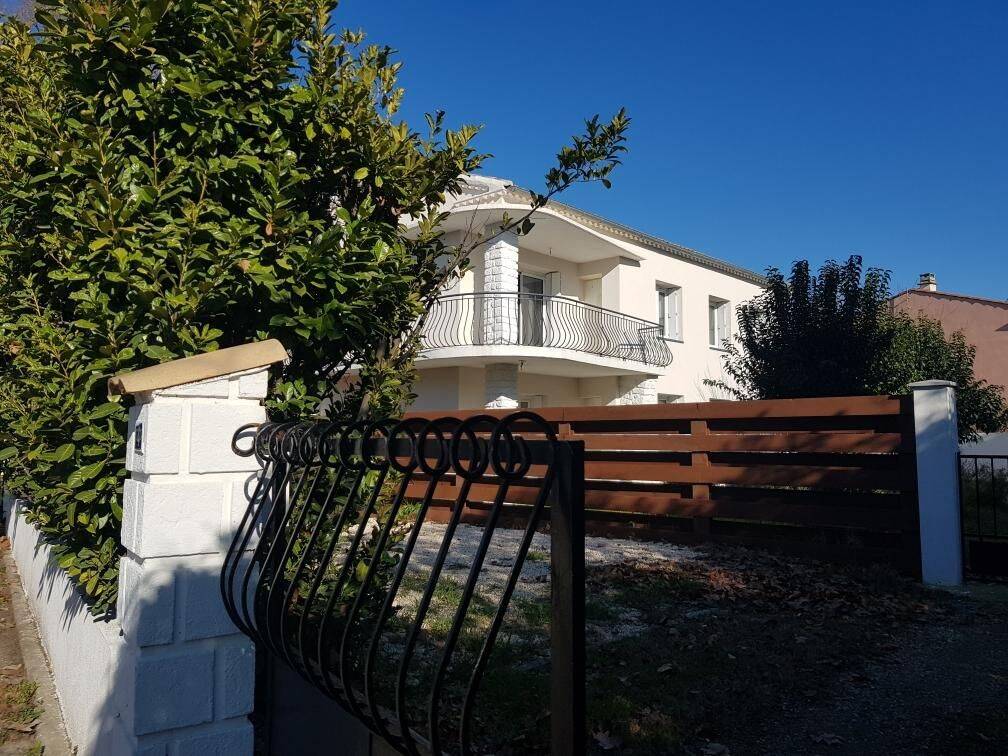 Appartement 4 pièces 94 m² · à Rodilhan · 94 m² · 980 €/mois