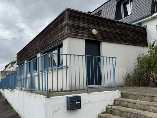 Espace bureau à louer 1 790 € 90 m² de bureaux Saint-Martin-des-Champs 29600