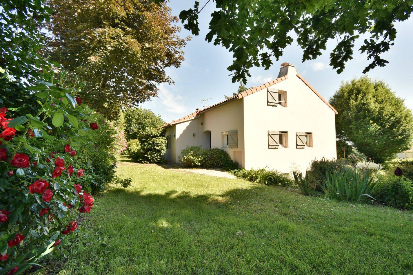 Maison 8 pièces 143 m² · à Cholet · 143 m² · 267 750 €