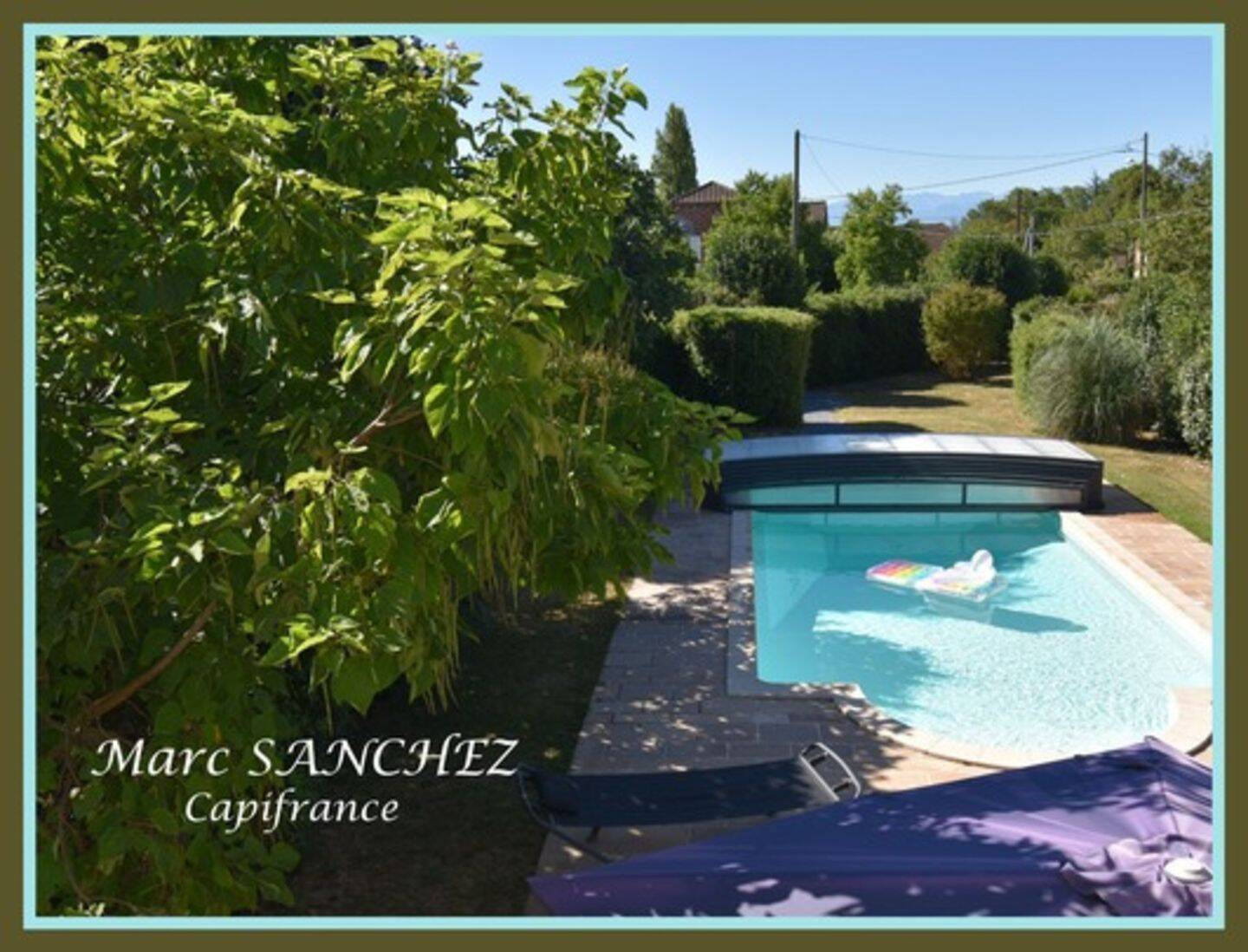 Maison 9 pièces 302 m² · à Saint-Sever-de-Rustan · 302 m² · 315 000 €