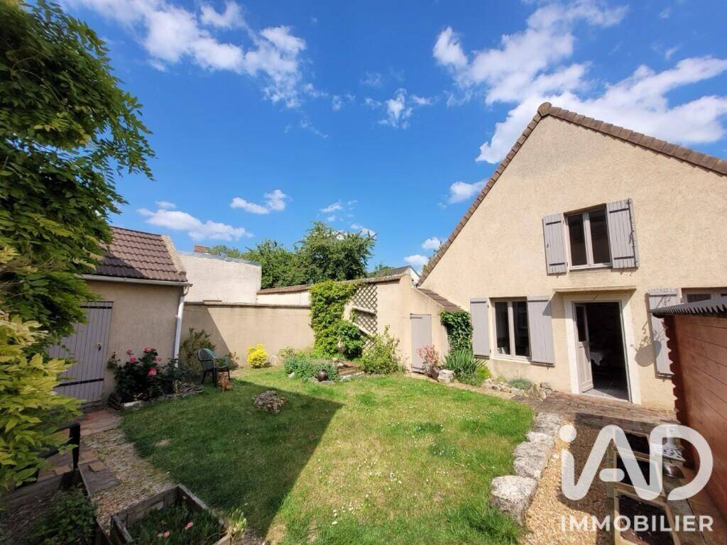 Maison 4 pièces 110 m² · à Denonville · 110 m² · 198 000 €
