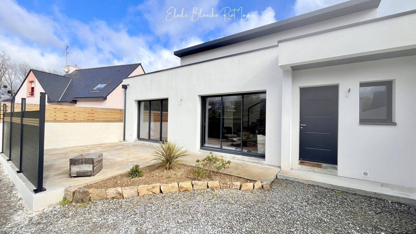 Maison 5 pièces 134 m² · à Péaule · 134 m² · 374 000 €