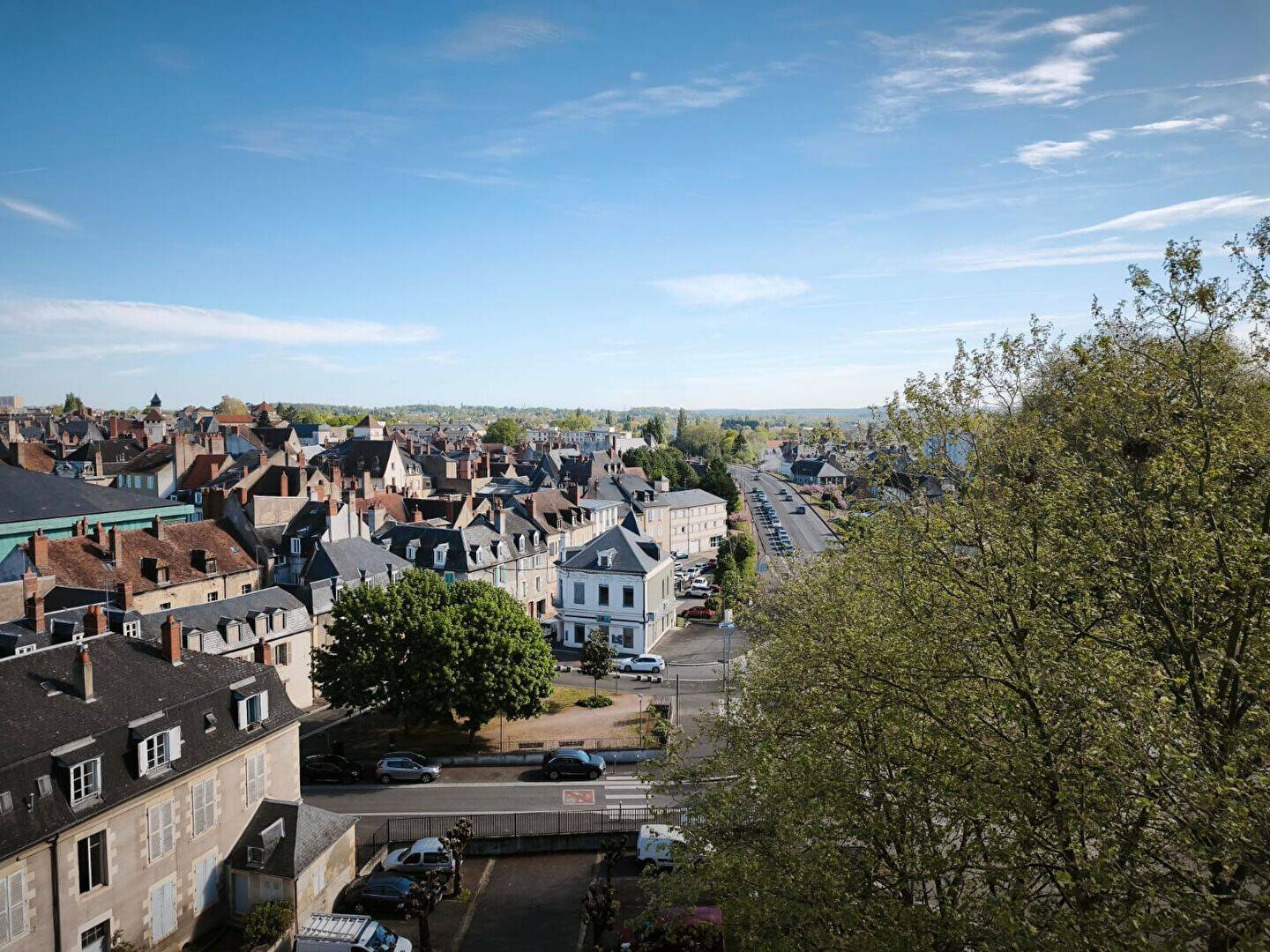 Appartement 4 pièces 78 m² · à Nevers · 78,4 m² · 79 000 €