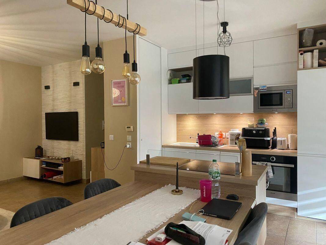 Appartement 2 pièces 50 m² · à Vétraz-Monthoux · 50 m² · 1 600 €