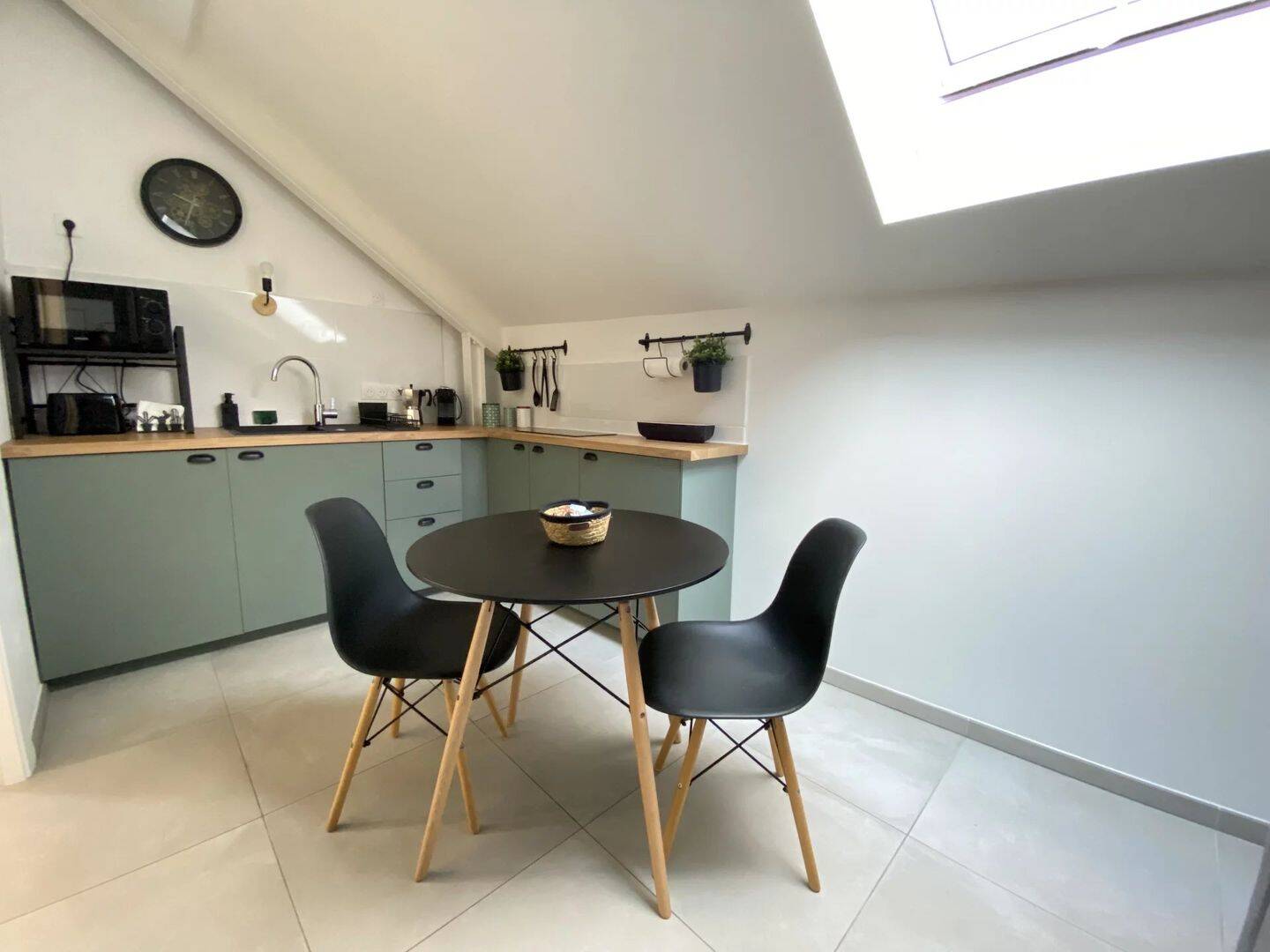 Appartement 1 pièce 25 m² · à Nice · 24,6 m² · 840 €