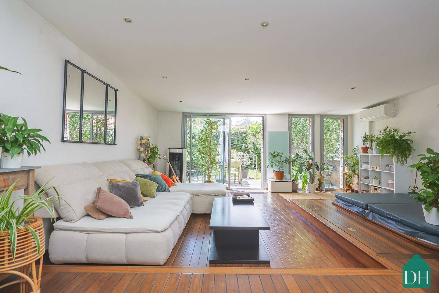 Maison 4 pièces 90 m² · à Nantes · 89,8 m² · 513 690 €