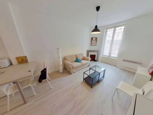 Appartement à louer - logement étudiant 450 € 2 pièces 1 chambre 36,2 m² RDC Saint-Étienne 42000