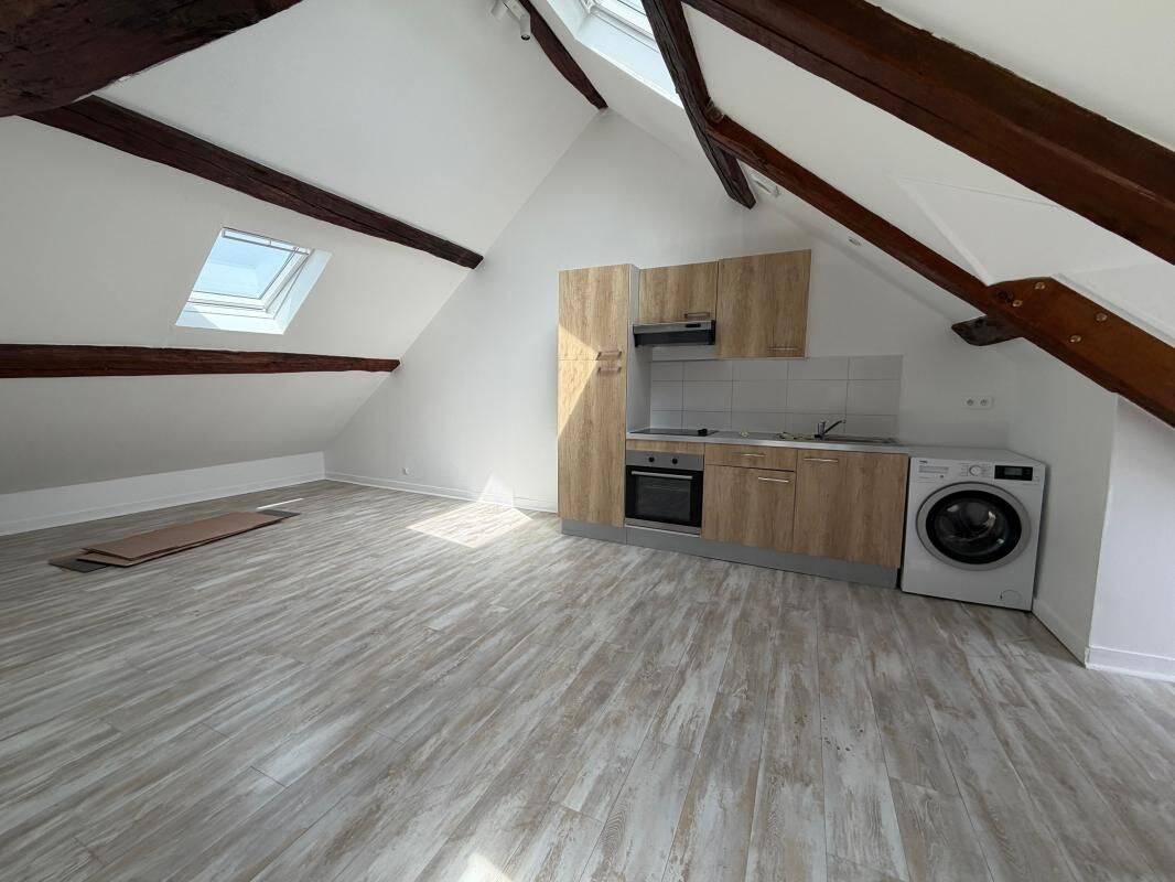 Appartement 1 pièce 40 m² · à Coulommiers · 40,3 m² · 620 €