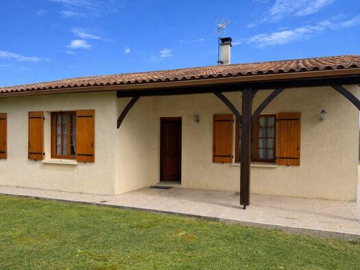 Maison à vendre 253 000 € 4 pièces 3 chambres 107 m² 1 960 m² de terrain Saint-Christophe-de-Double 33230