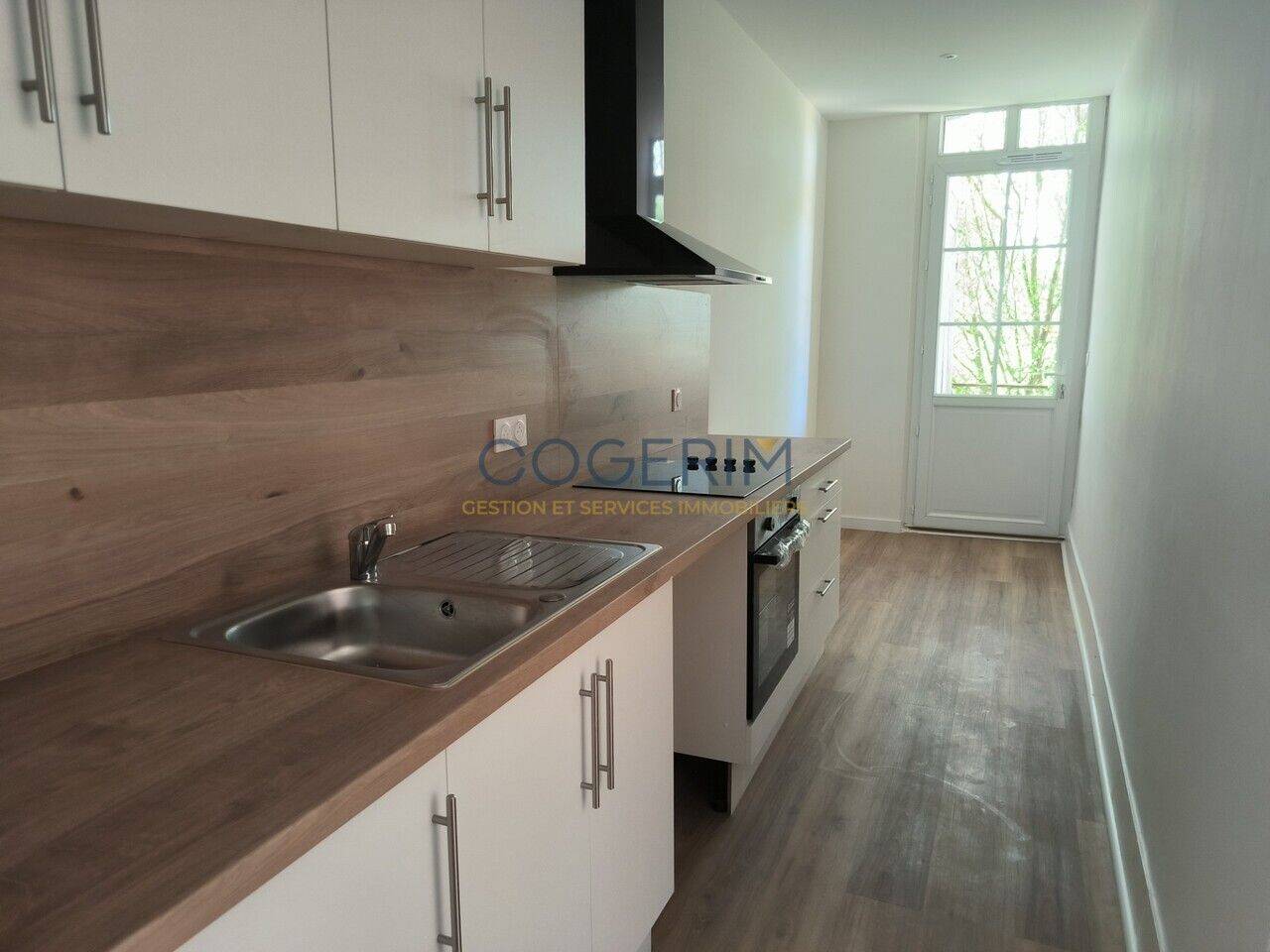 Appartement 2 pièces 53 m² · à Saint-Georges-de-Reneins · 52,9 m² · 590 €/mois