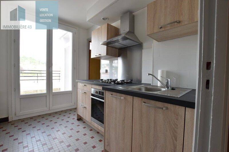 Appartement 3 pièces 71 m² · à Le Puy-en-Velay · 71,2 m² · 681 €/mois