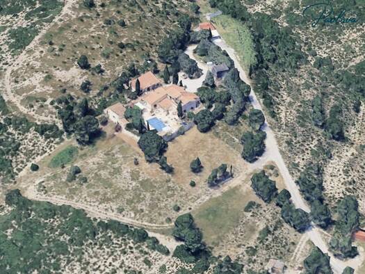 Mas à louer 3 397 € 8 pièces 5 chambres 305,1 m² 72 478 m² de terrain Montaud 34160