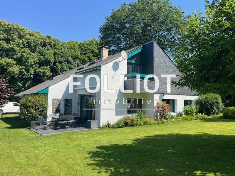 Maison 7 pièces 167 m² · à Vire Normandie · 167 m² · 320 500 €