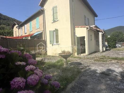 Maison à vendre 96 500 € 3 pièces 2 chambres 79 m² Saint-Jean-de-Valériscle 30960