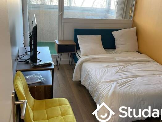 Colocation à louer 560 € 1 pièce 1 chambre 11 m² 5ème étage Les Hautes Varennes Boissy-Saint-Léger 94470