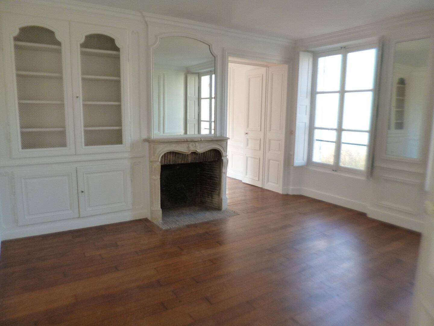 Appartement 3 pièces 60 m² · à Fontainebleau · 59,6 m² · 295 000 €