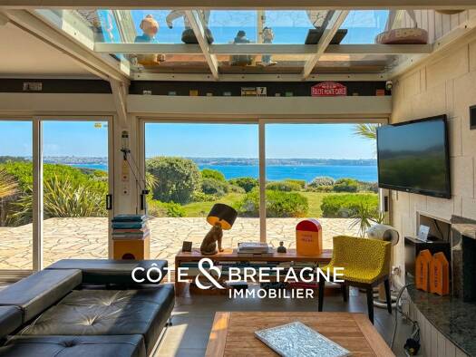 Maison à vendre 1 096 000 € 8 pièces 3 chambres 214 m² 6 300 m² de terrain Hillion 22120