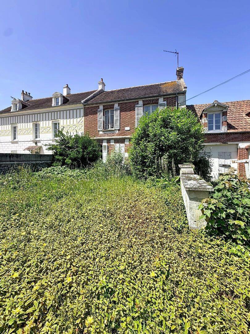 Maison 5 pièces 96 m² · à Lion-sur-Mer · 96 m² · 265 000 €