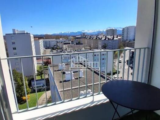 Appartement à louer 780 € 4 pièces 2 chambres 83 m² Étage 8/8 Martinet-Vignemale Tarbes 65000