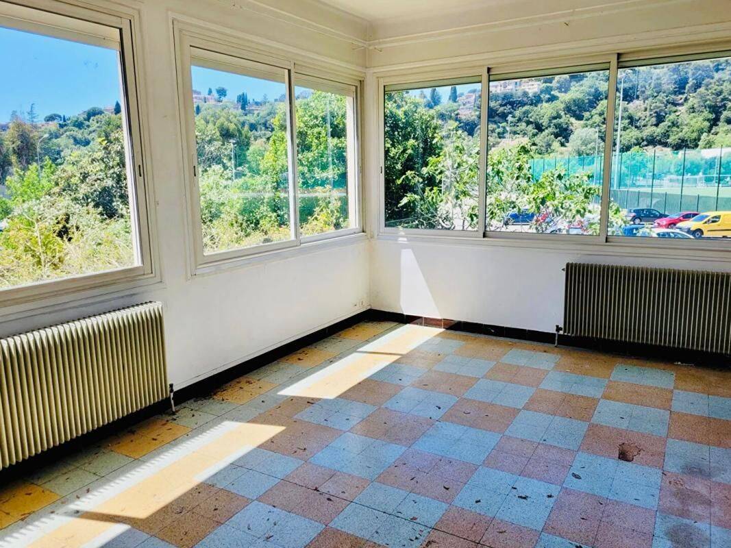 Appartement 4 pièces 100 m² · à Cagnes-sur-Mer · 100 m² · 349 000 €