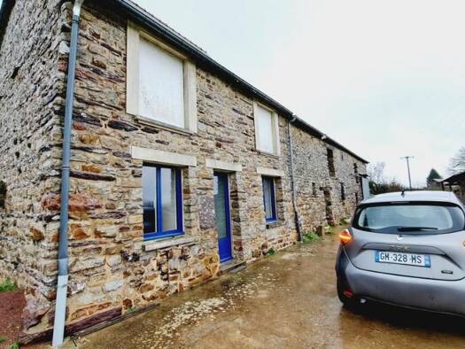 Maison à vendre 211 520 € 1 pièce 1 chambre 100 m² 6 556 m² de terrain Paimpont 35380