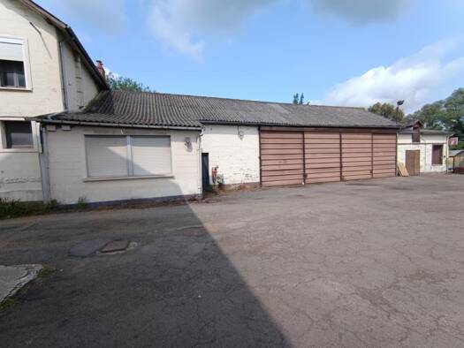 Maison à vendre 188 000 € 4 pièces 3 chambres 94 m² 1 627 m² de terrain Nord Est Aire-sur-la-Lys 62120