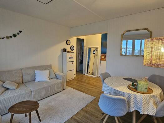 Appartement à vendre 127 000 € 3 pièces 2 chambres 52 m² Étage 4/1 Chartres 28000