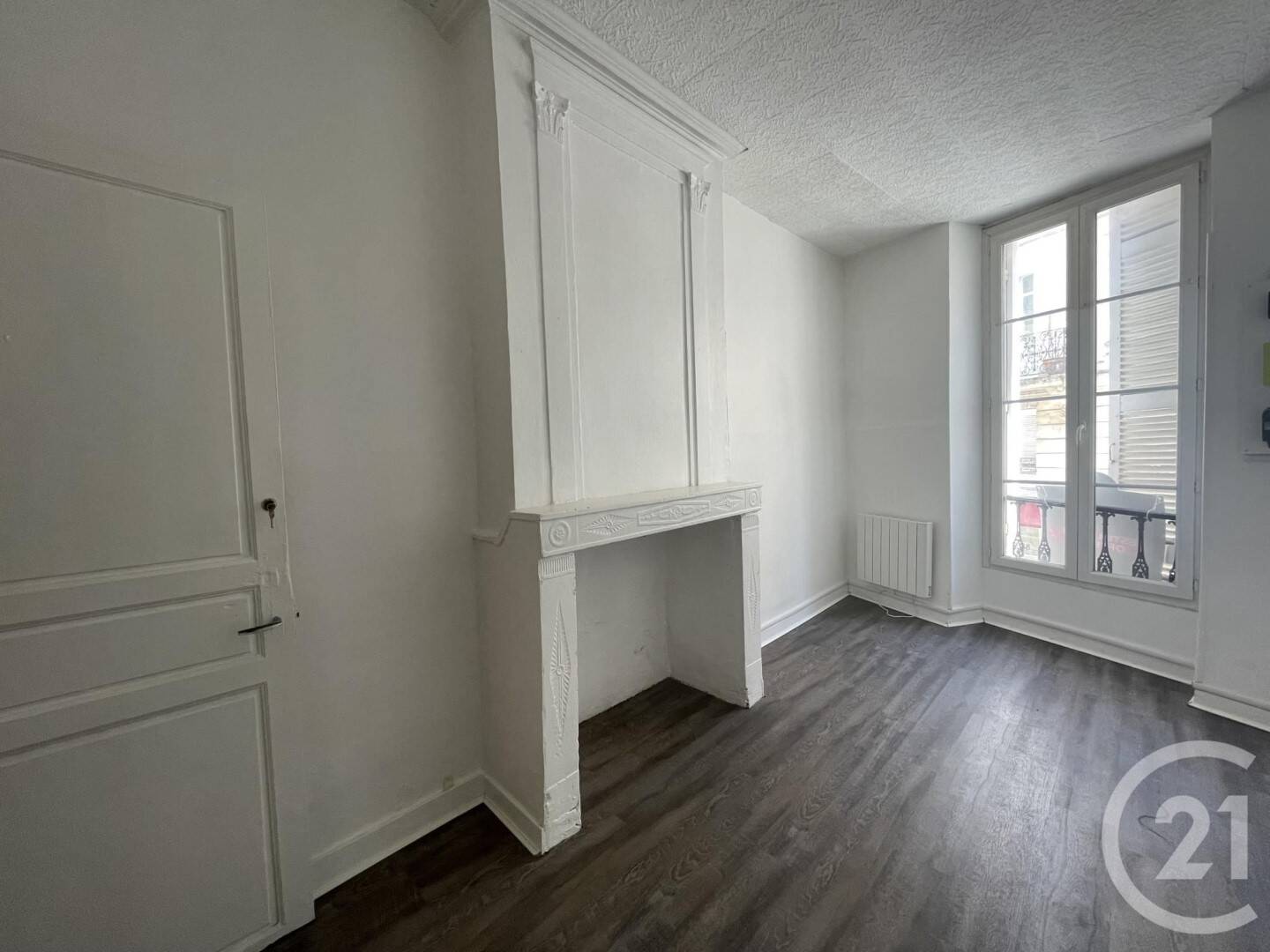 1 pièce 35 m² · à Bordeaux · 34,5 m² · 645 €