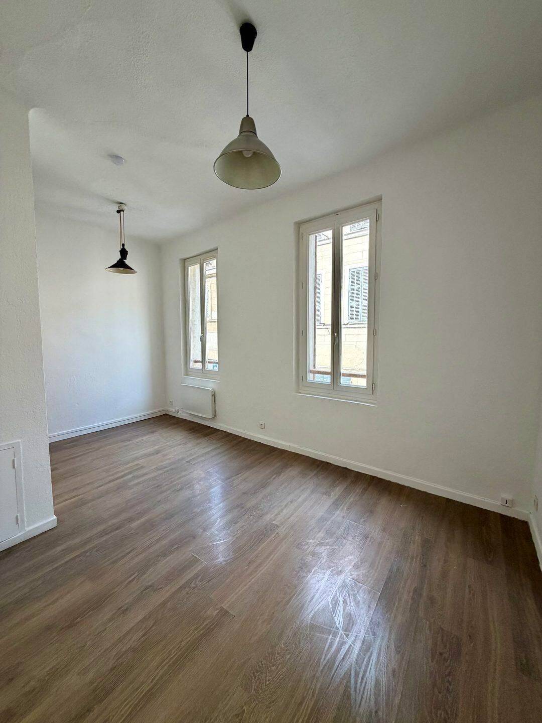 Appartement 1 pièce 21 m² · à Marseille 5ème Arrondissement · 21,3 m² · 500 €/mois