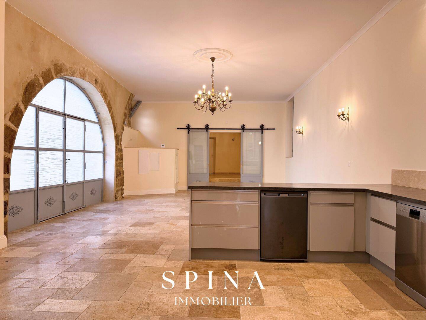 Appartement 3 pièces 131 m² · à Béziers · 131 m² · 229 000 €