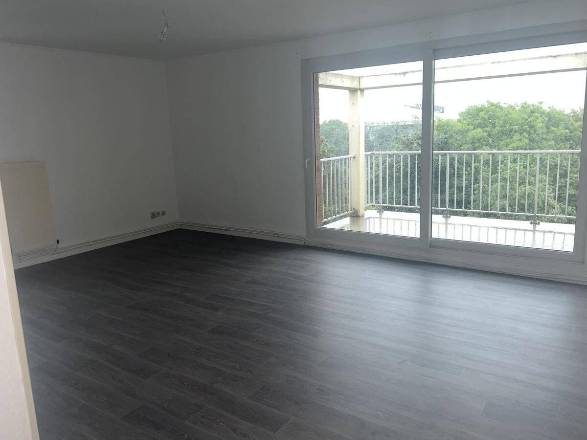 Appartement 4 pièces 80 m² · à Lens · 80 m² · 755 €