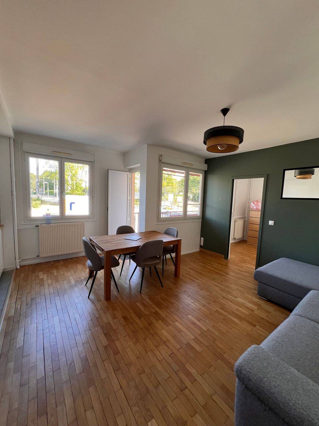 Appartement 3 pièces 62 m² · à Caluire-Et-Cuire · 61,8 m² · 1 040 €/mois