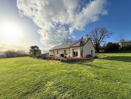 Maison à vendre 276 000 € 5 pièces 3 chambres 111 m² 3 009 m² de terrain Le Bô 14690