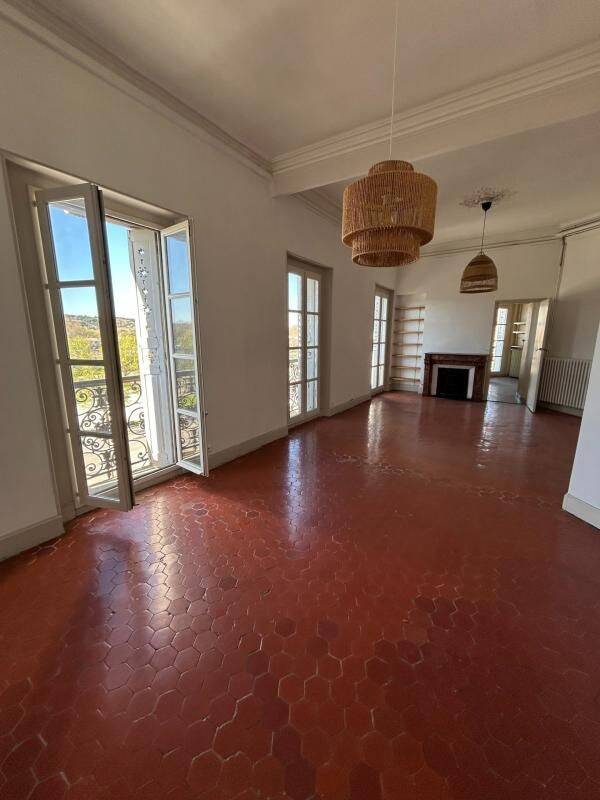 Appartement 4 pièces 135 m² · à Avignon · 135 m² · 1 310 €