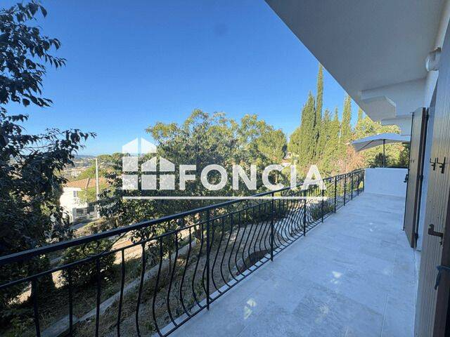 Appartement 3 pièces 53 m² · à Toulon · 53,4 m² · 990 €/mois