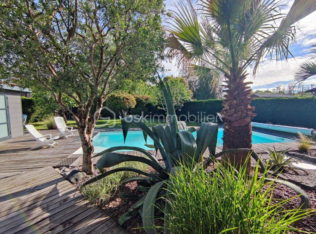 Maison 5 pièces 177 m² · à Mios · 177 m² · 579 000 €
