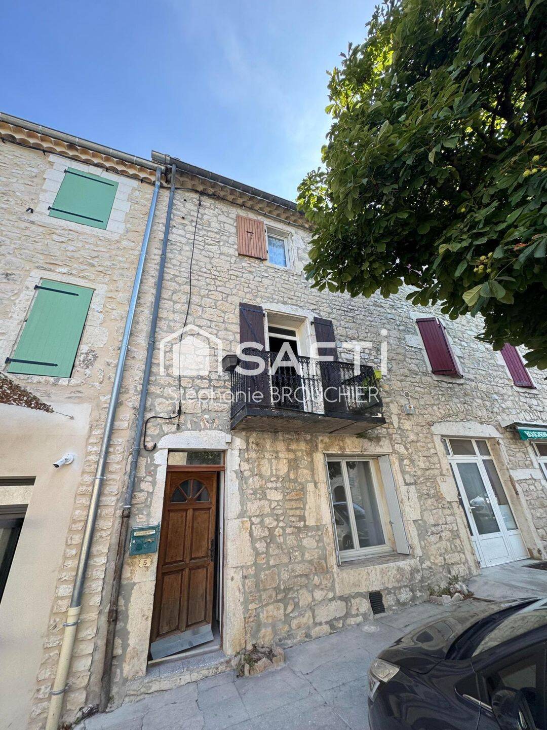 Maison 4 pièces 108 m² · à Saint-Remèze · 108 m² · 155 000 €
