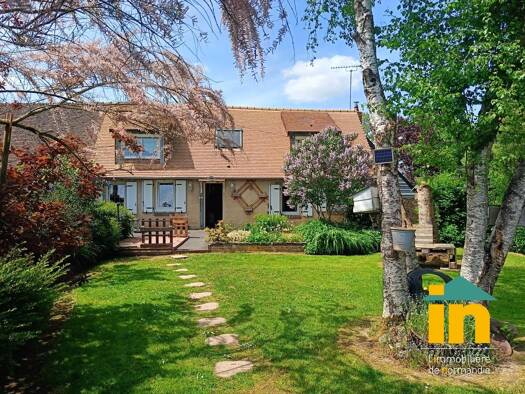 Maison à vendre 172 000 € 4 pièces 2 chambres 100 m² 2 060 m² de terrain Rugles 27250