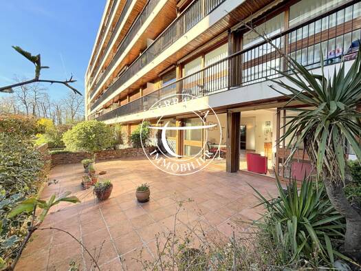 Appartement à vendre 349 000 € 5 pièces 3 chambres 86,6 m² Étage 1/5 La Celle-Saint-Cloud 78170