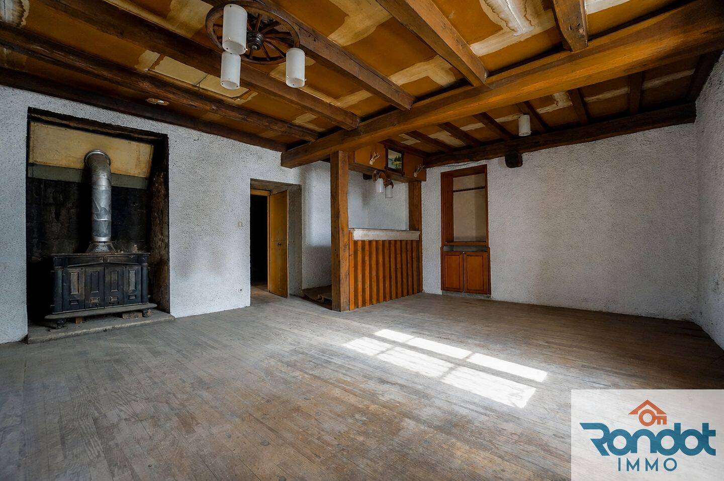Maison 4 pièces 125 m² · à Orville · 125 m² · 85 000 €