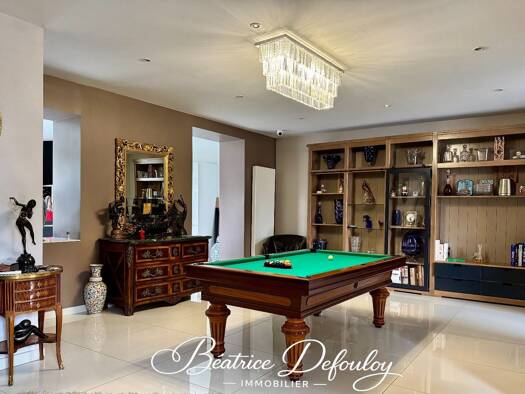 Maison à vendre 880 000 € 9 pièces 5 chambres 350 m² 647 m² de terrain Saint Lazare-Veneurs Compiègne 60200