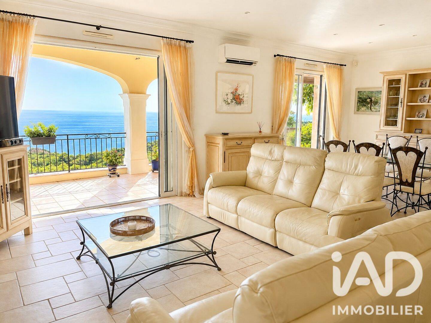 Maison 7 pièces 207 m² · à Cavalaire-sur-Mer · 207 m² · 1 872 000 €
