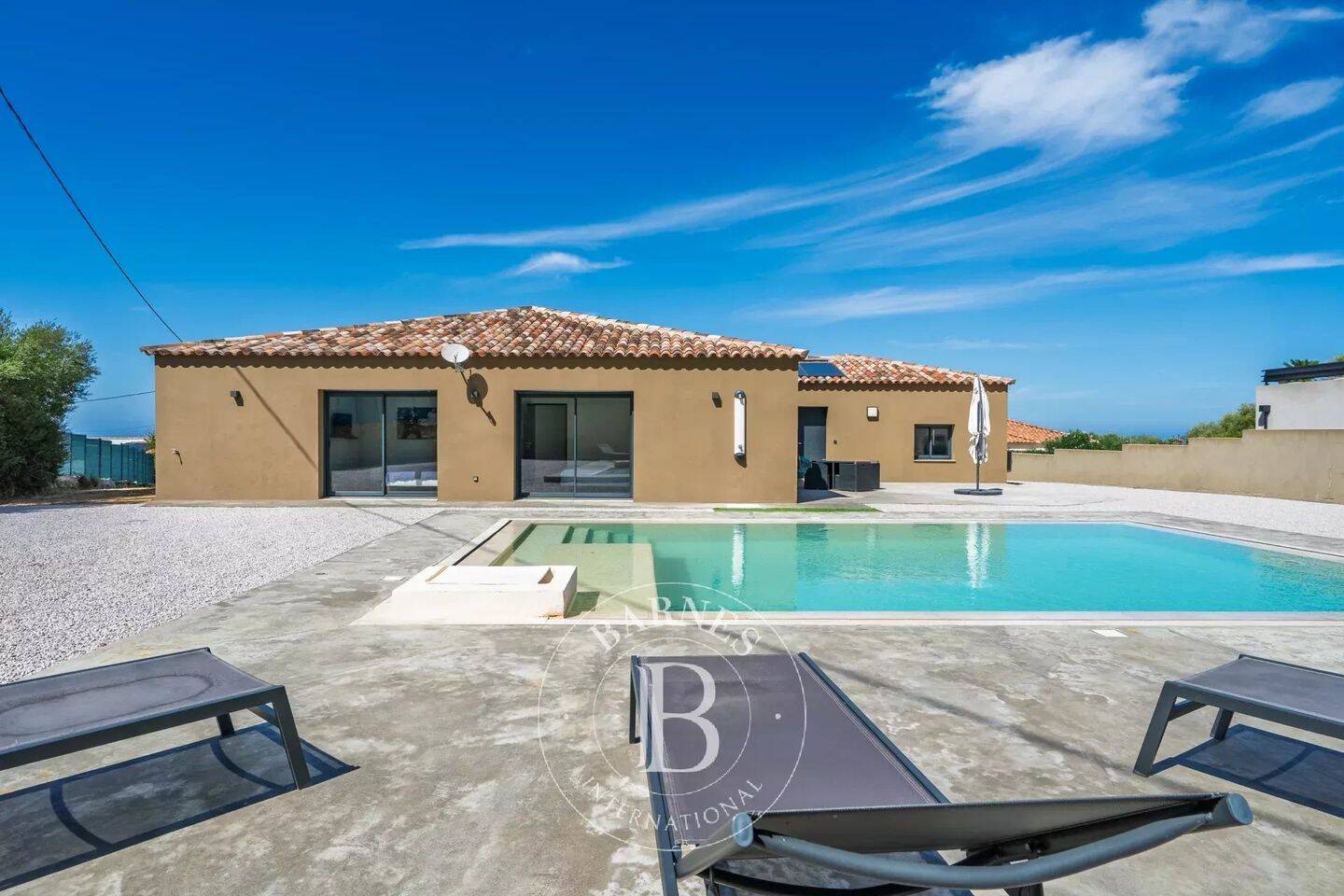 Maison 5 pièces 152 m² · à Monticello · 152 m² · 1 196 000 €