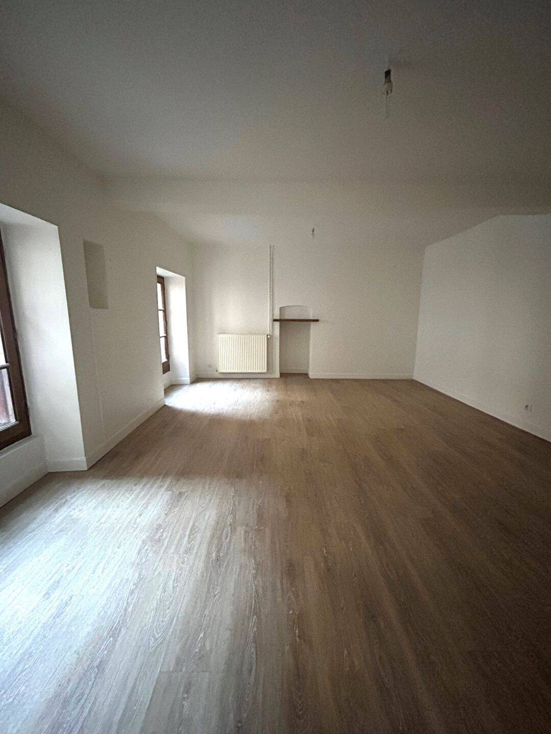 Appartement 1 pièce 38 m² · à Pau · 38 m² · 450 €
